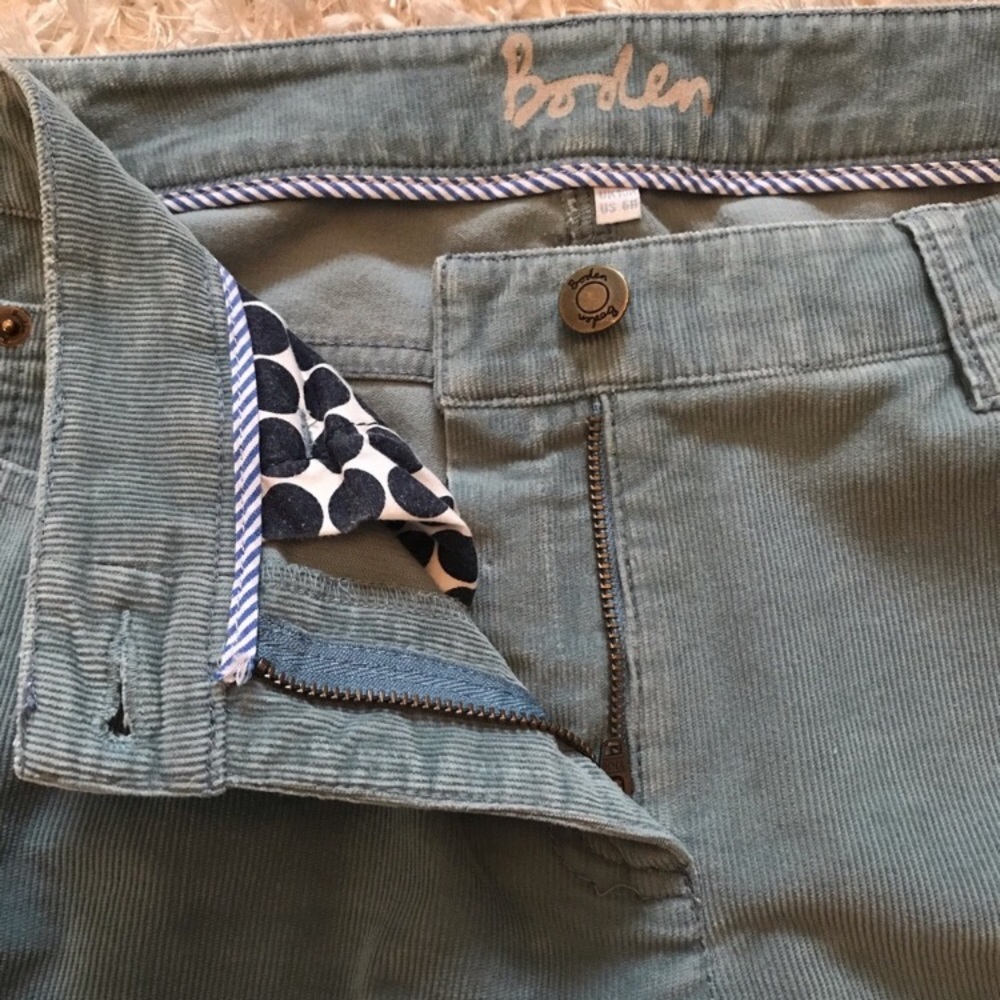 Cute Skinny Boden Corduroy Pants